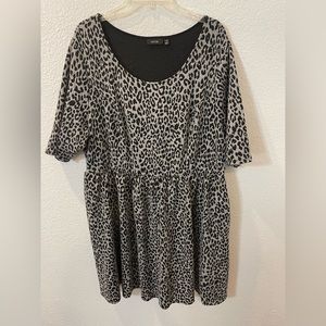 Pre-Owned Apt.9 Animal Print Tunic Dress-Plus Size: 2X